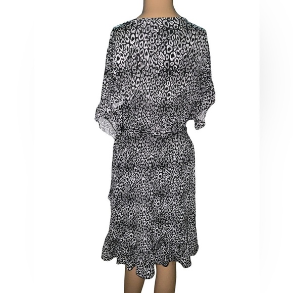 Michael Kors Women's Ruffle Short Sleeve Jewel Neck Dress Size XL - Picture 3 of 10